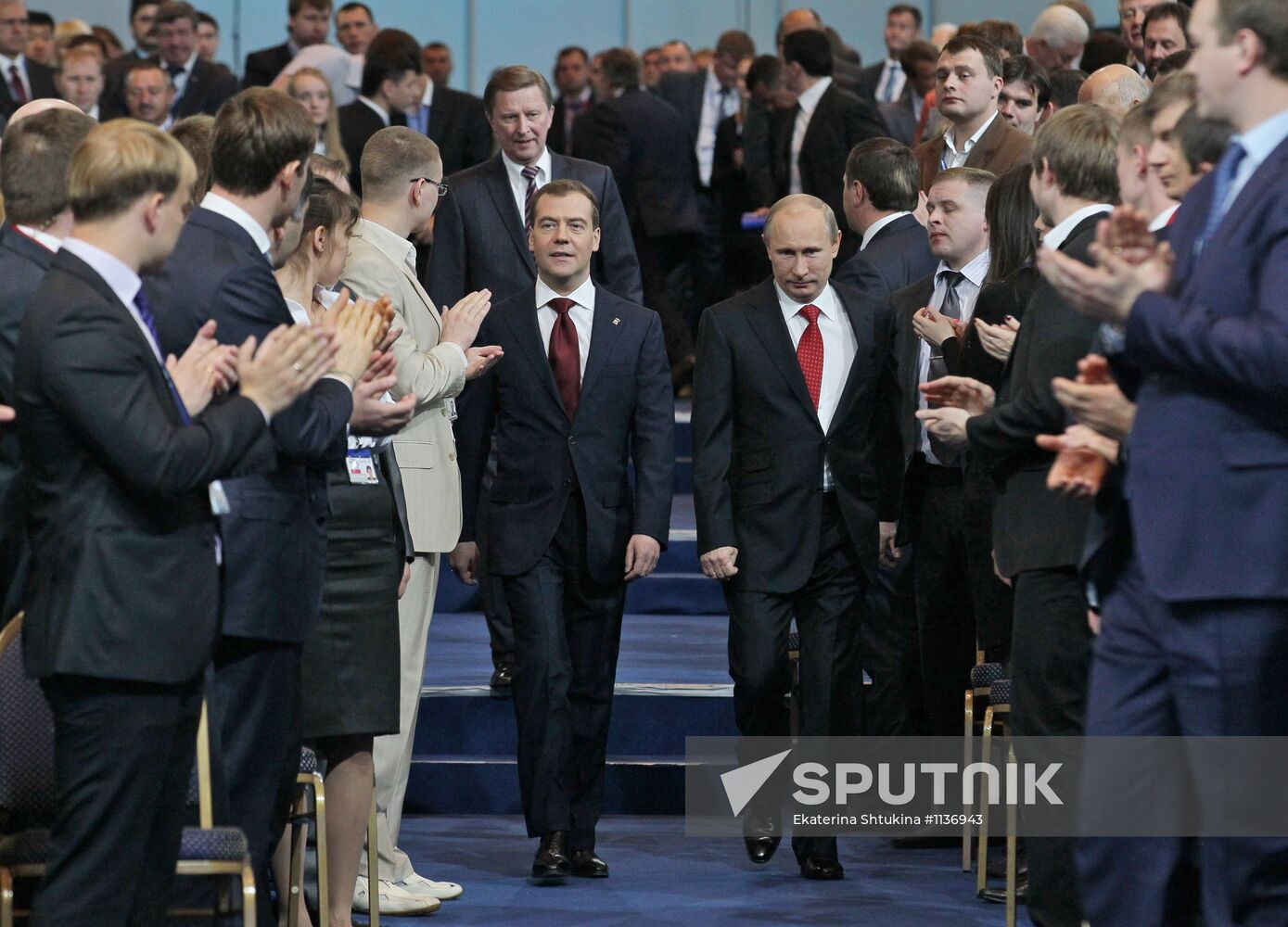 Putin, Medvedev at XIII Congress of United Russia Party