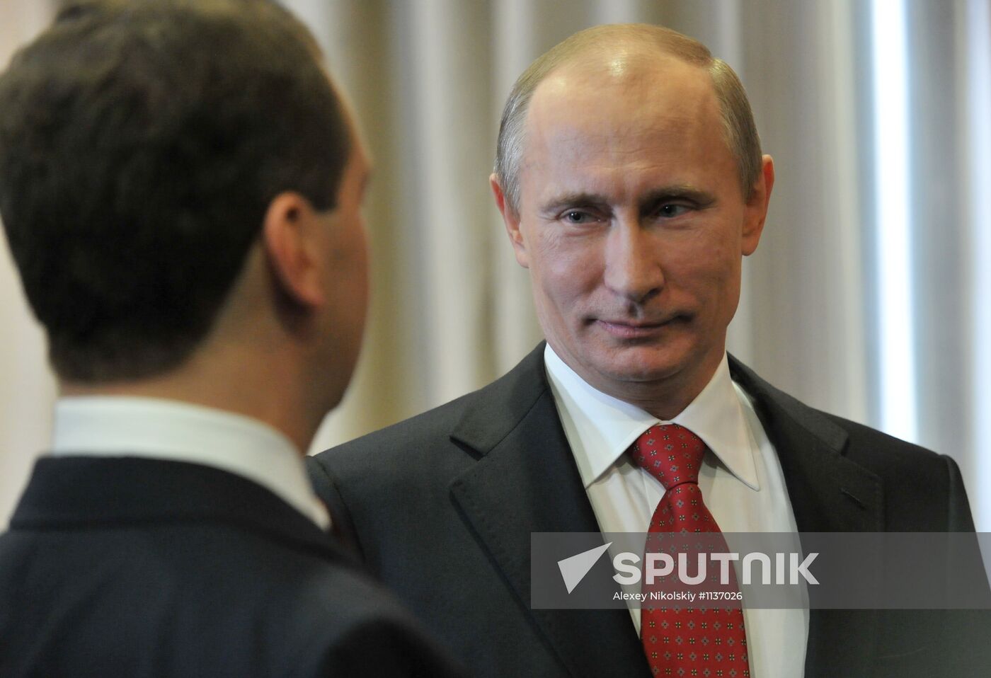Vladimir Putin and Dmitry Medvedev meet Ukrainian Prime Minister