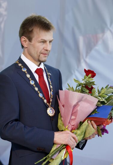 Yevgeny Urlashov inaugurated as Yaroslavl Mayor