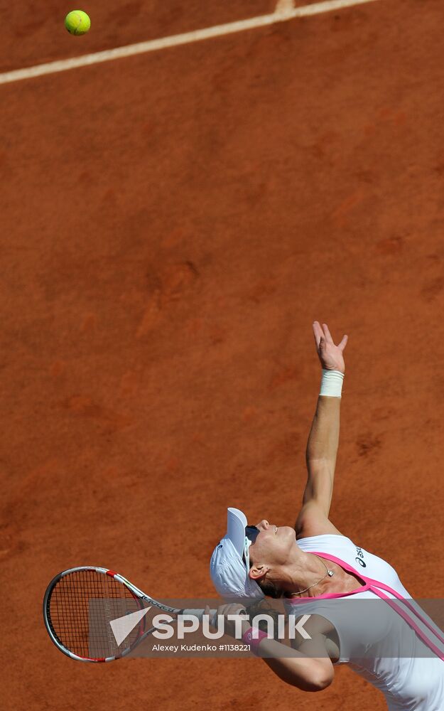 Roland Garros Tennis 2012: Day Two