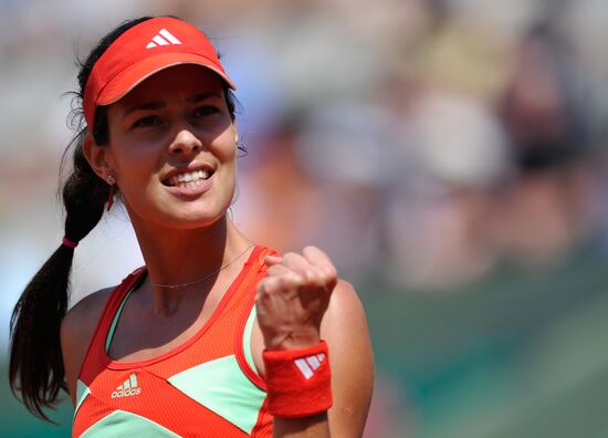 Roland Garros Tennis 2012: Day One