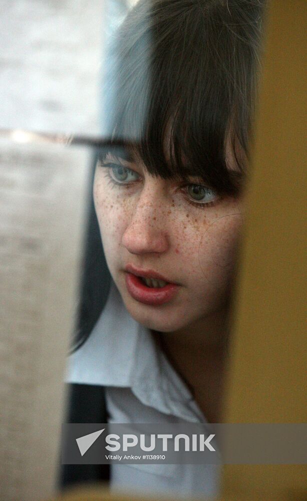 Russian schoolchildren take unified state exam