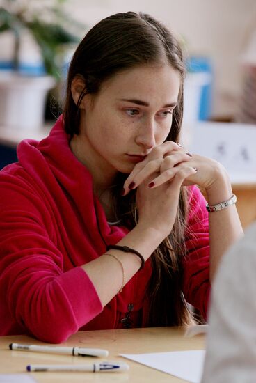 Russian schoolchildren take unified state exam