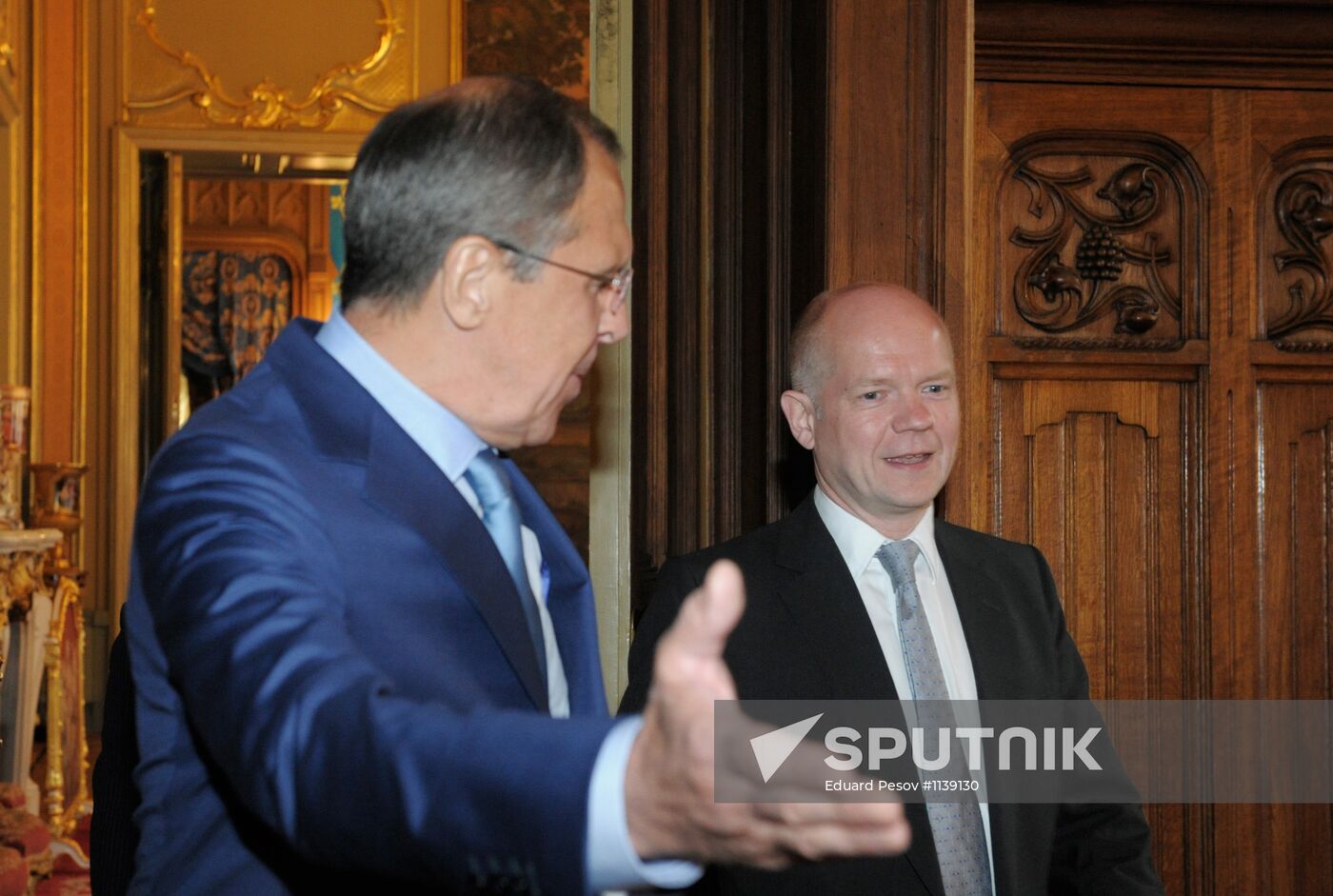 Sergei Lavrov meets with William Hague
