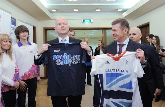 Dmitry Kozak meets William Hague in Moscow