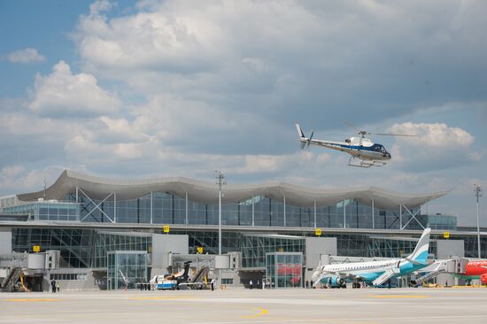 New terminal opens at Kiev international airport