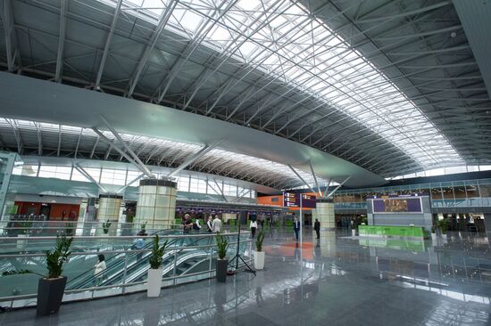 New terminal opens at Kiev international airport