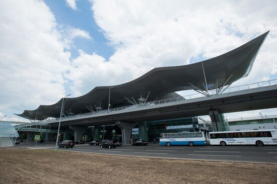 New terminal opens at Kiev international airport