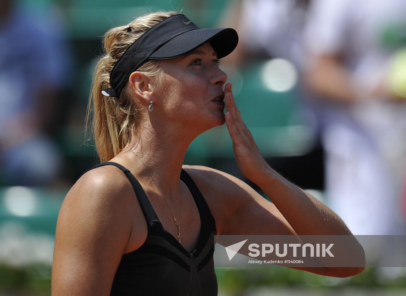 Tennis. Roland Garros - 2012. Day Three