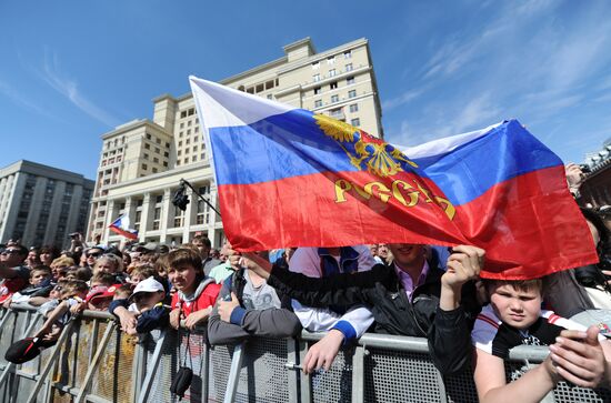Celebrating Russian national hockey team's victory, Moscow