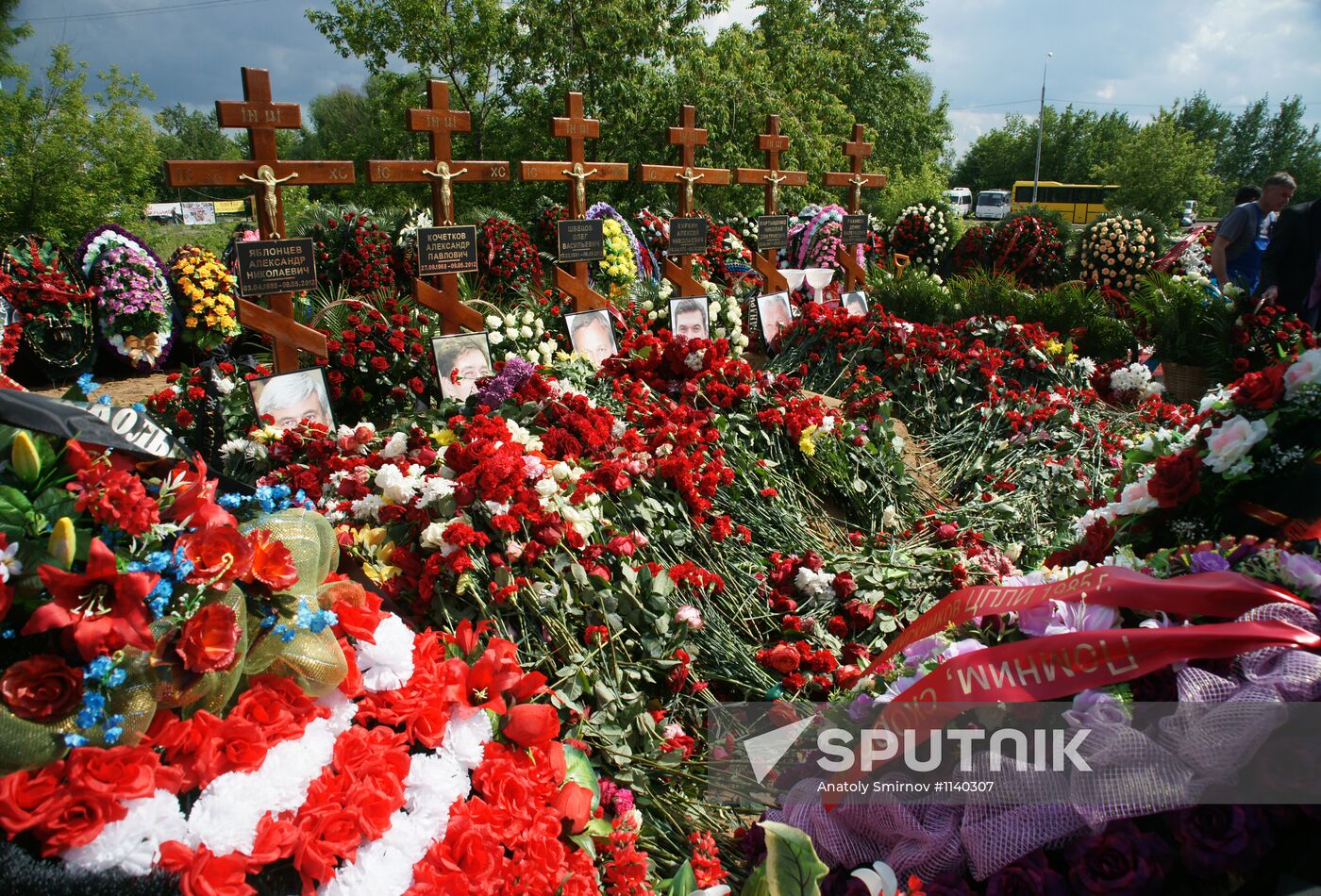 Funeral of those killed in SSJ-100 Superjet crash in Zhukovsky