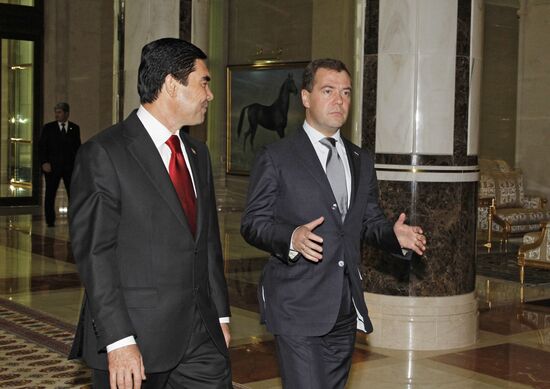 Dmitry Medvedev meets with Gurbanguly Berdymukhamedov