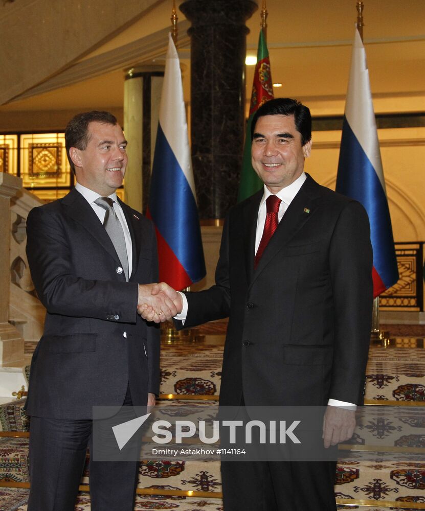 Dmitry Medvedev meets with Gurbanguly Berdymukhamedov