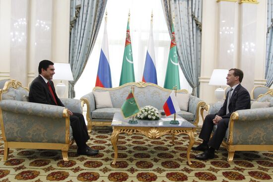 Dmitry Medvedev meets with Gurbanguly Berdymukhamedov