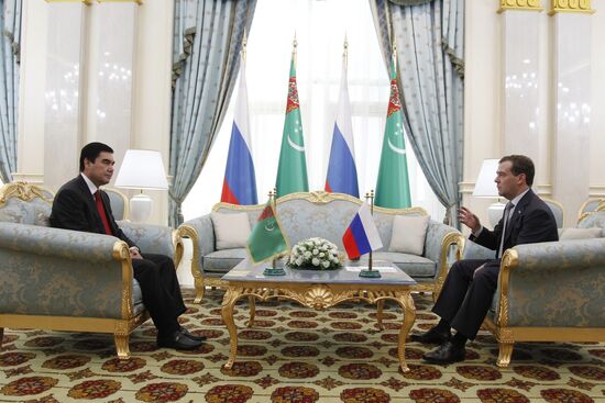 Dmitry Medvedev meets with Gurbanguly Berdymukhamedov