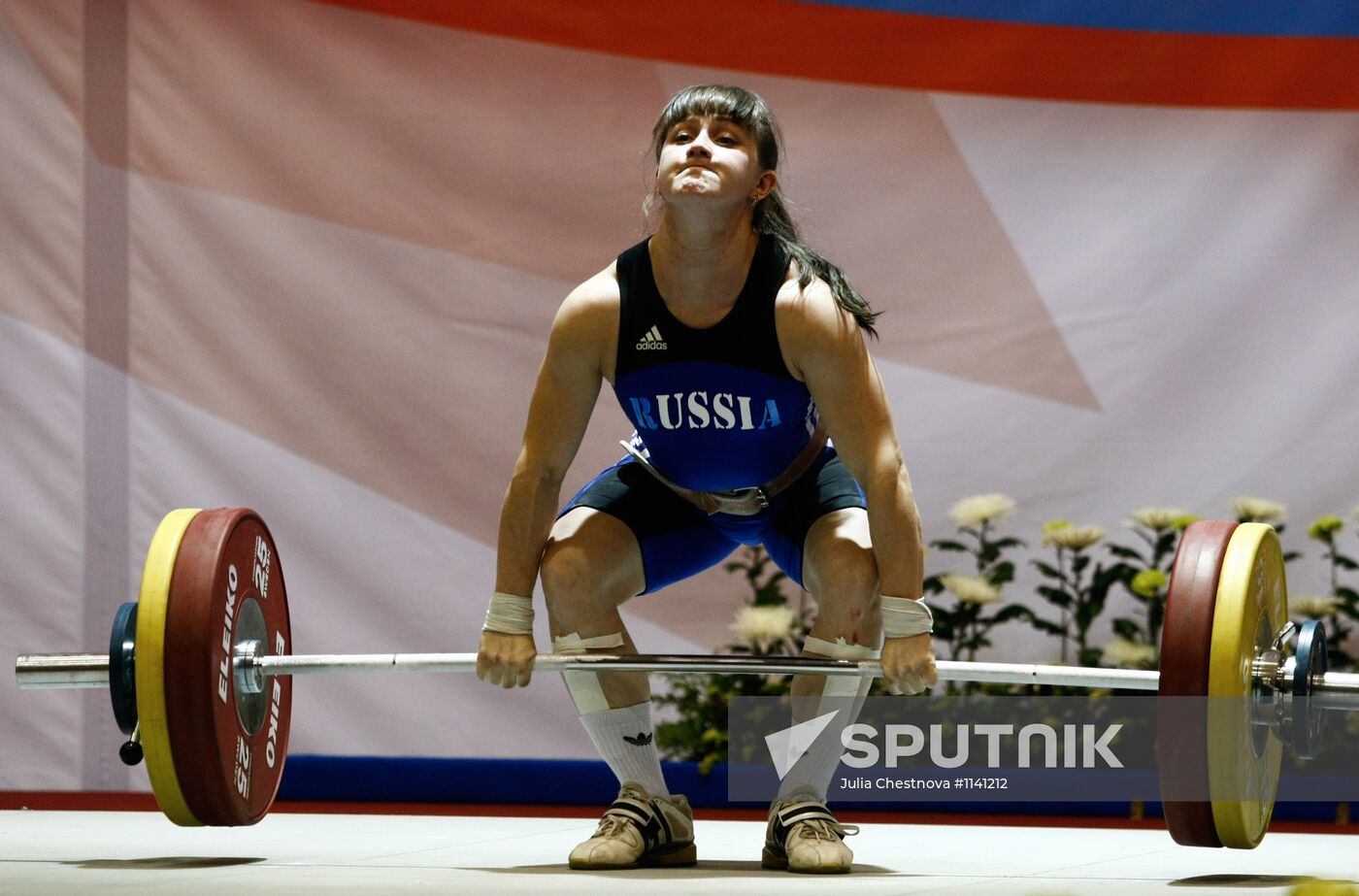 Russian Weightlifting Championships. Day two