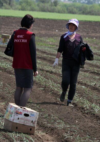 Raid of Russian Federal Migration Service inspectors