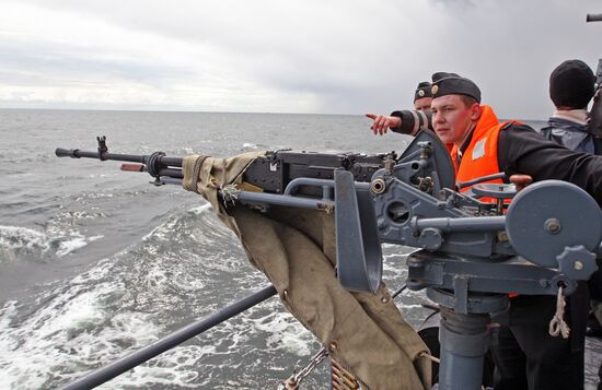 BF guard frigate "Yaroslav Mudry" performs training tasks