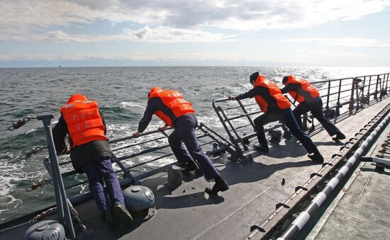 BF guard frigate "Yaroslav Mudry" performs training tasks