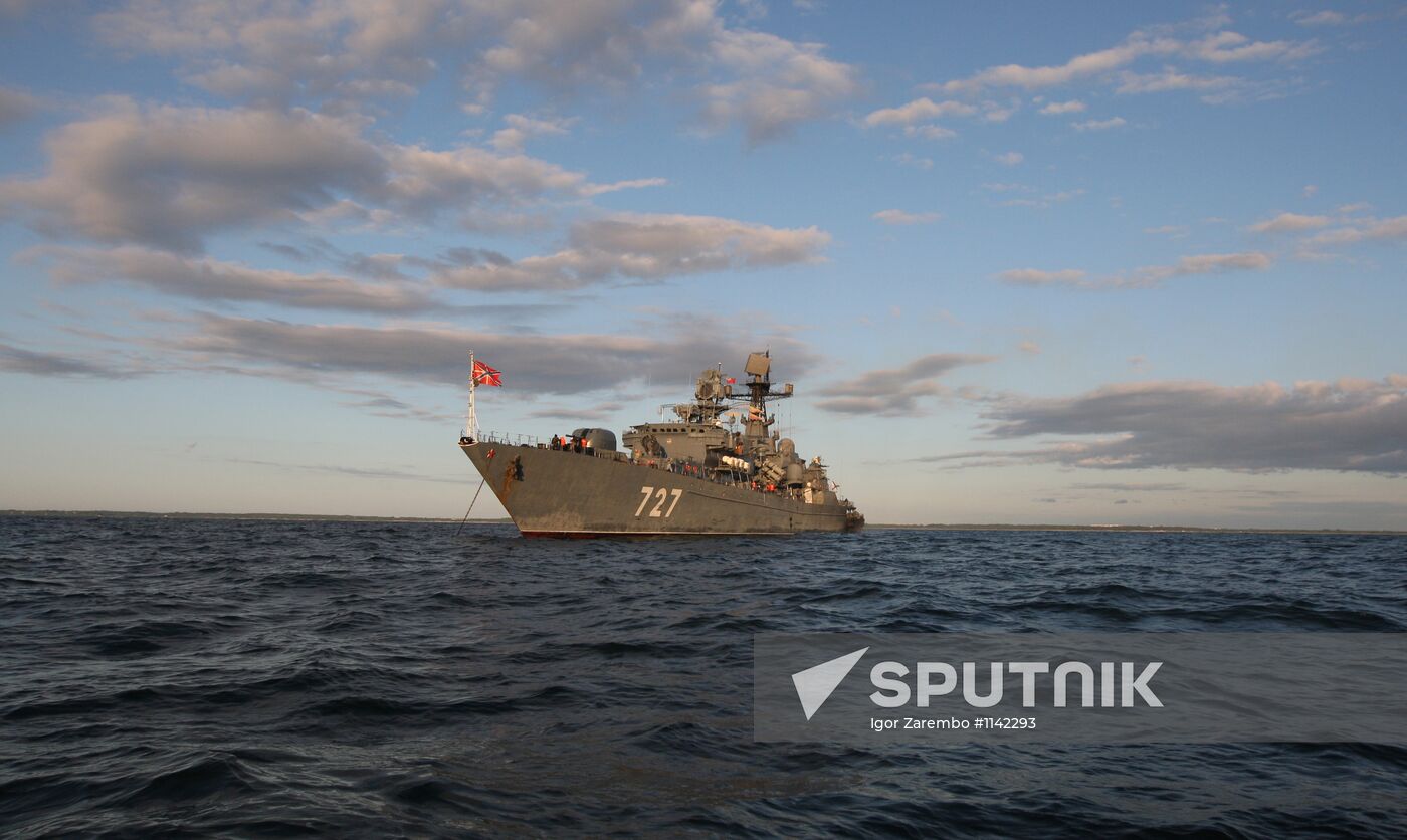 Baltic Fleet's guard ship "Yaroslav Mudry" during exercise