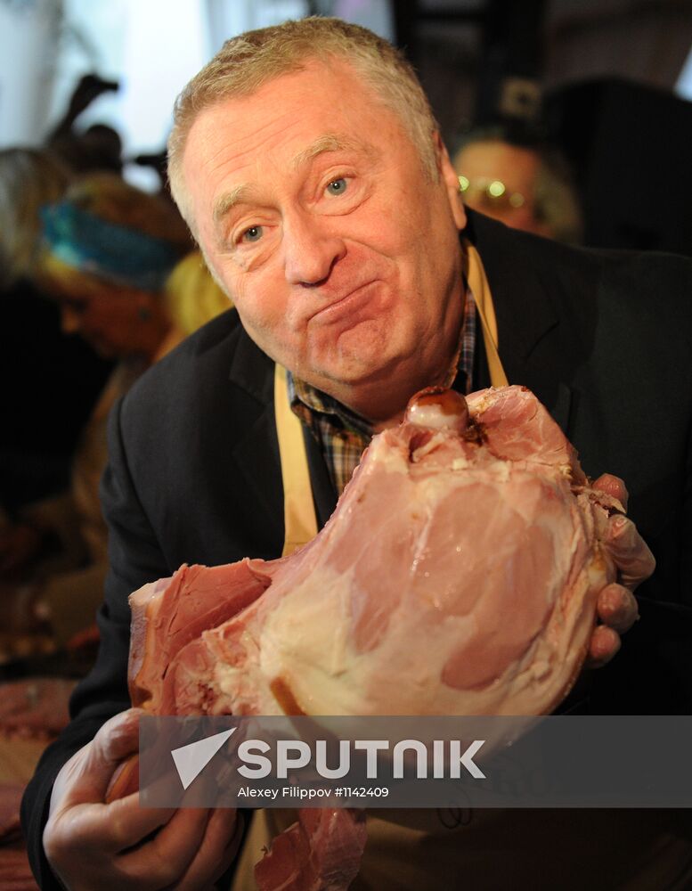 World's biggest okroshka