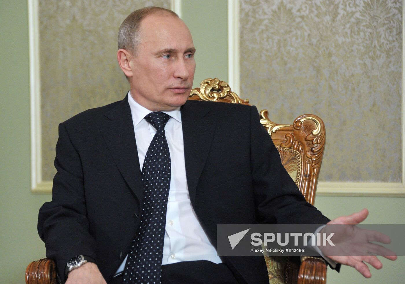 Russian President Vladimir Putin visits Minsk