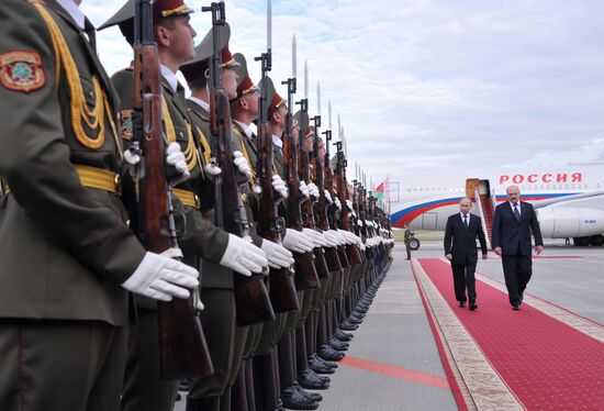 Russian President Vladimir Putin visits Minsk