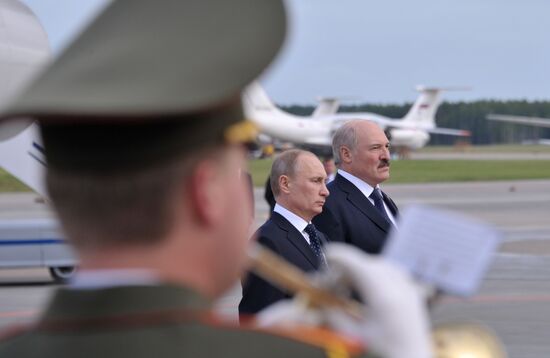 Russian President Vladimir Putin visits Minsk