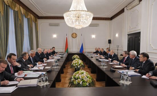 Russian President Vladimir Putin visits Minsk