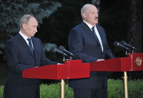 Russian President Vladimir Putin visits Minsk