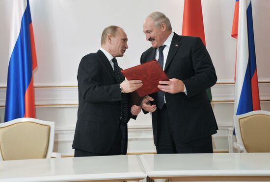 Russian President Vladimir Putin visits Minsk