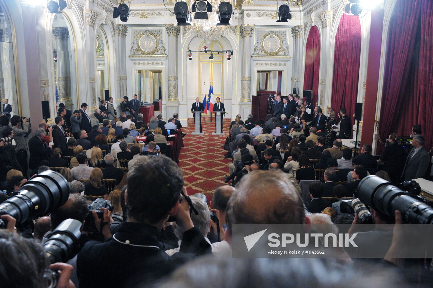 Russian President Vladimir Putin's working trip to France