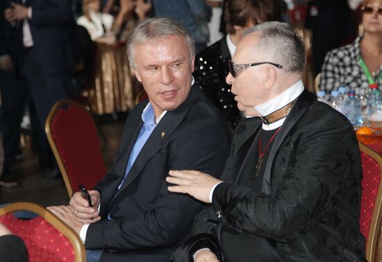 Tenth national MUZ-TV 2012 prize