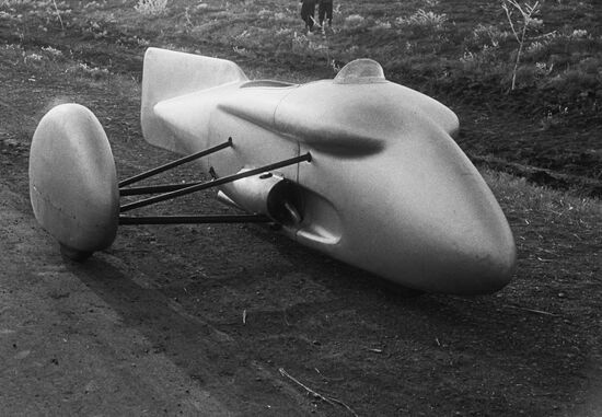Motor cycle "Kometa-3" in fairing