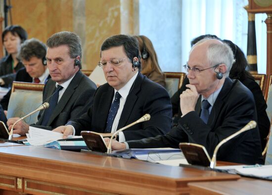 Russian President V.Putin at Russia-EU summit
