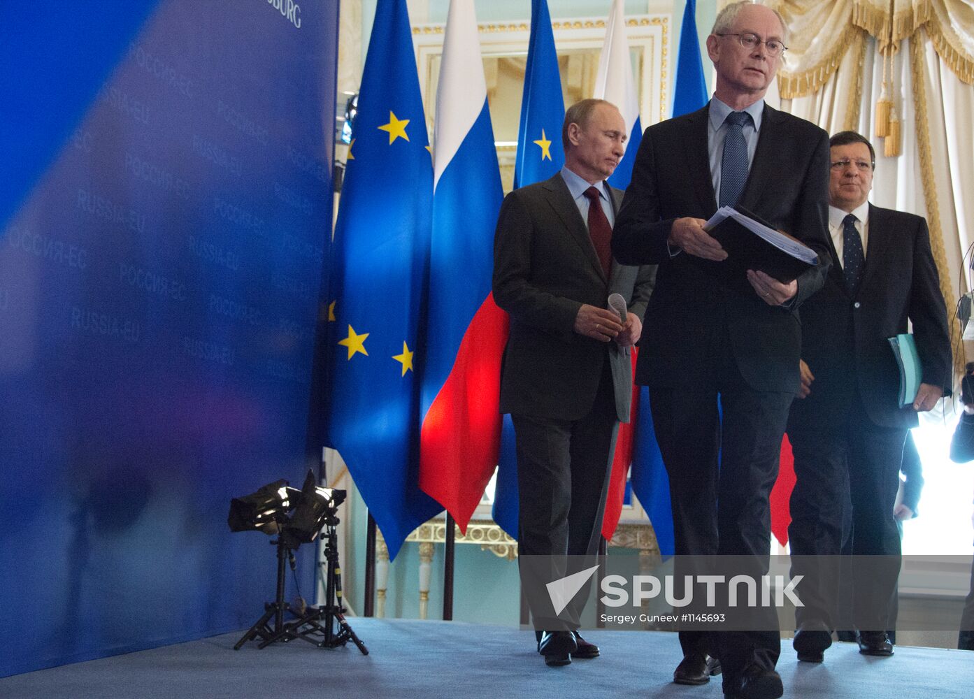News conference with European Union-Russia Summit participants
