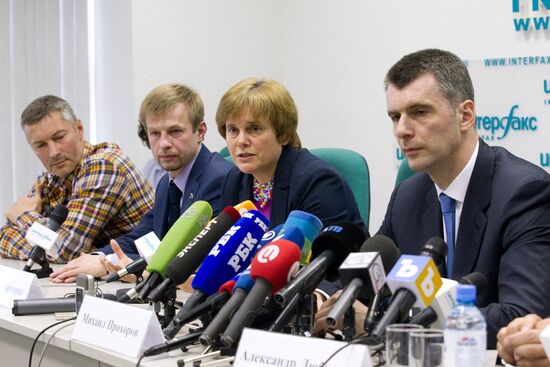 Mikhail Prokhorov announces founding of Civil Platform party