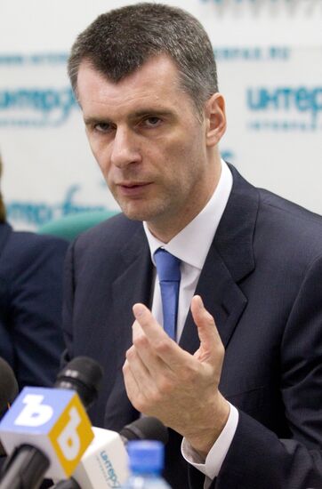 Mikhail Prokhorov announces founding of Civil Platform party