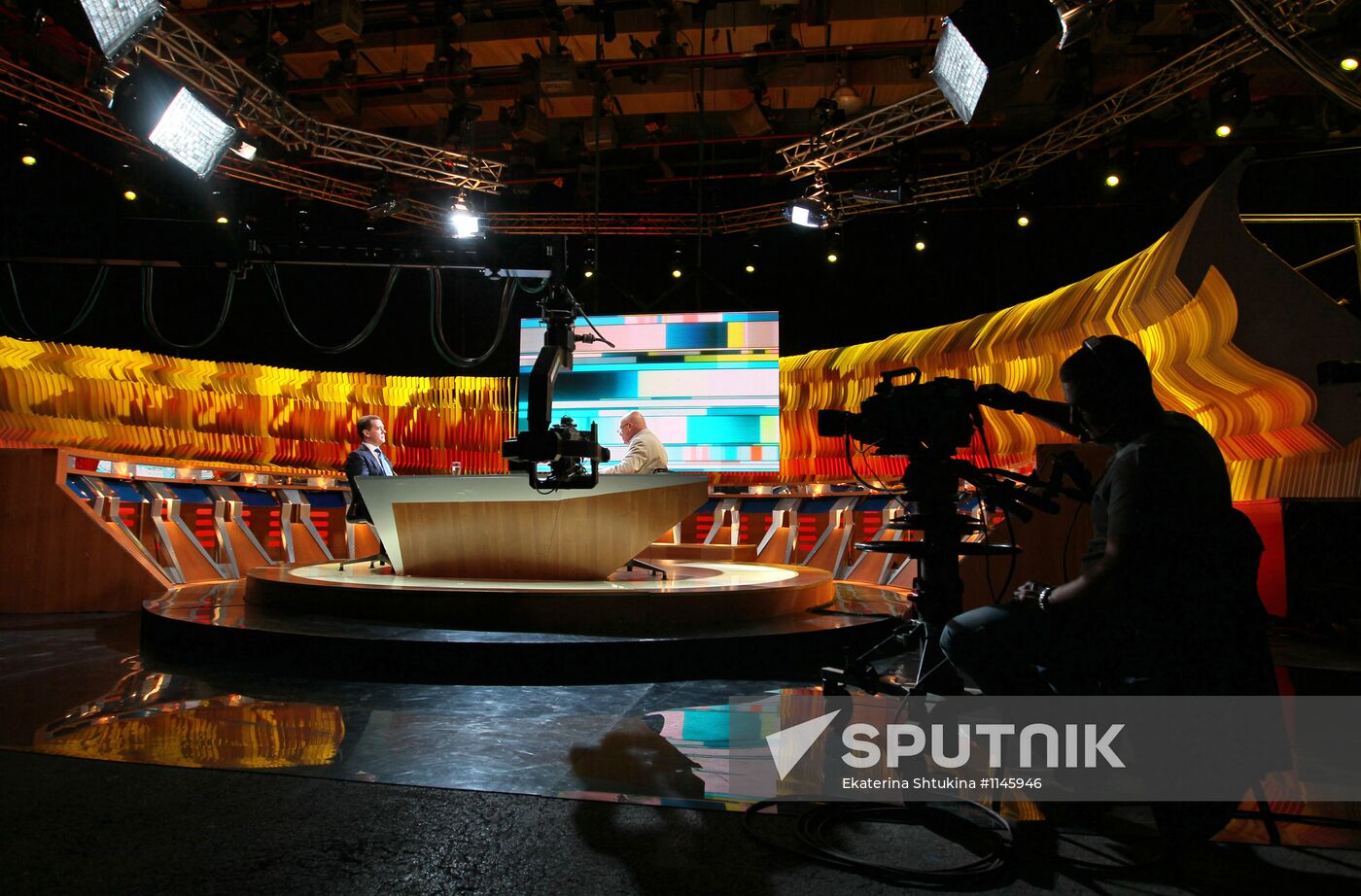 Dmitry Medvedev on Channel One Russia TV program "Pozner"