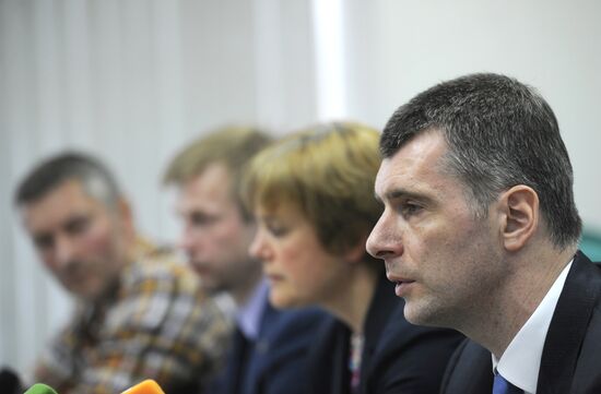 Mikhail Prokhorov announces founding of Civil Platform party