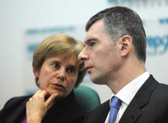 Mikhail Prokhorov announces founding of Civil Platform party