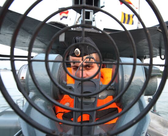 Russian-French minesweeping exercise in Baltic Sea