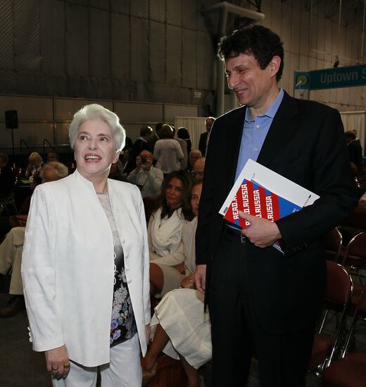 Russian program showcased at BookExpo America 2012