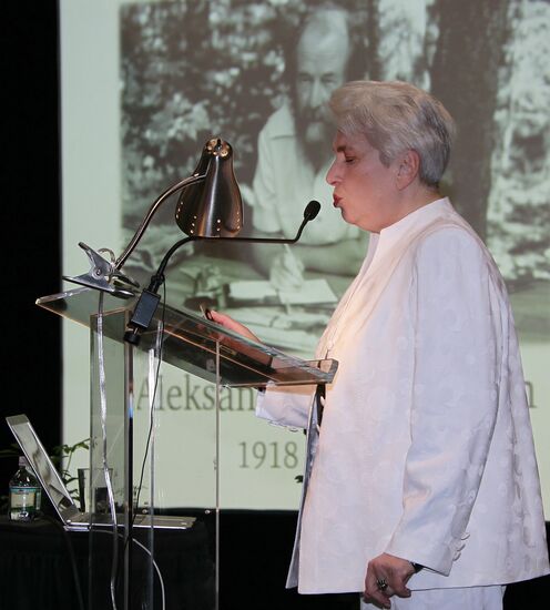 Russian program showcased at BookExpo America 2012