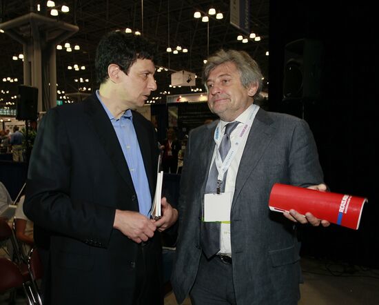 Russian program showcased at BookExpo America 2012