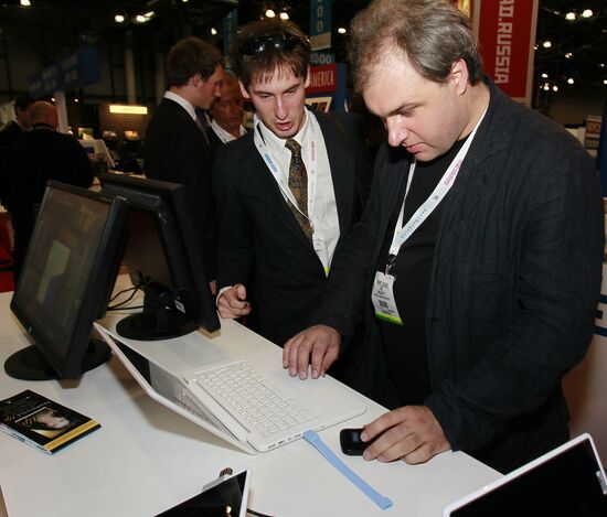 Russian stands at BookExpo America book fair