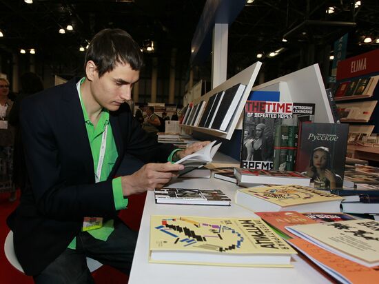 Russian stands at BookExpo America book fair