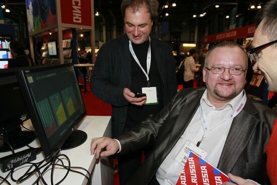 Russian stands at BookExpo America book fair