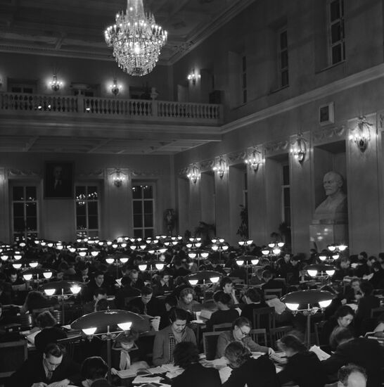 Reading hall of Lenin State Library of the USSR