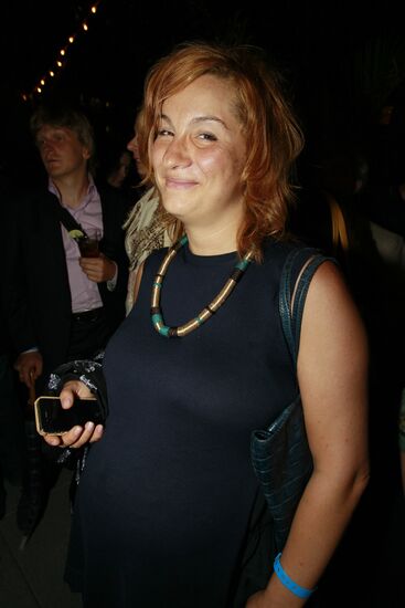 Read Russia Roof party in New York
